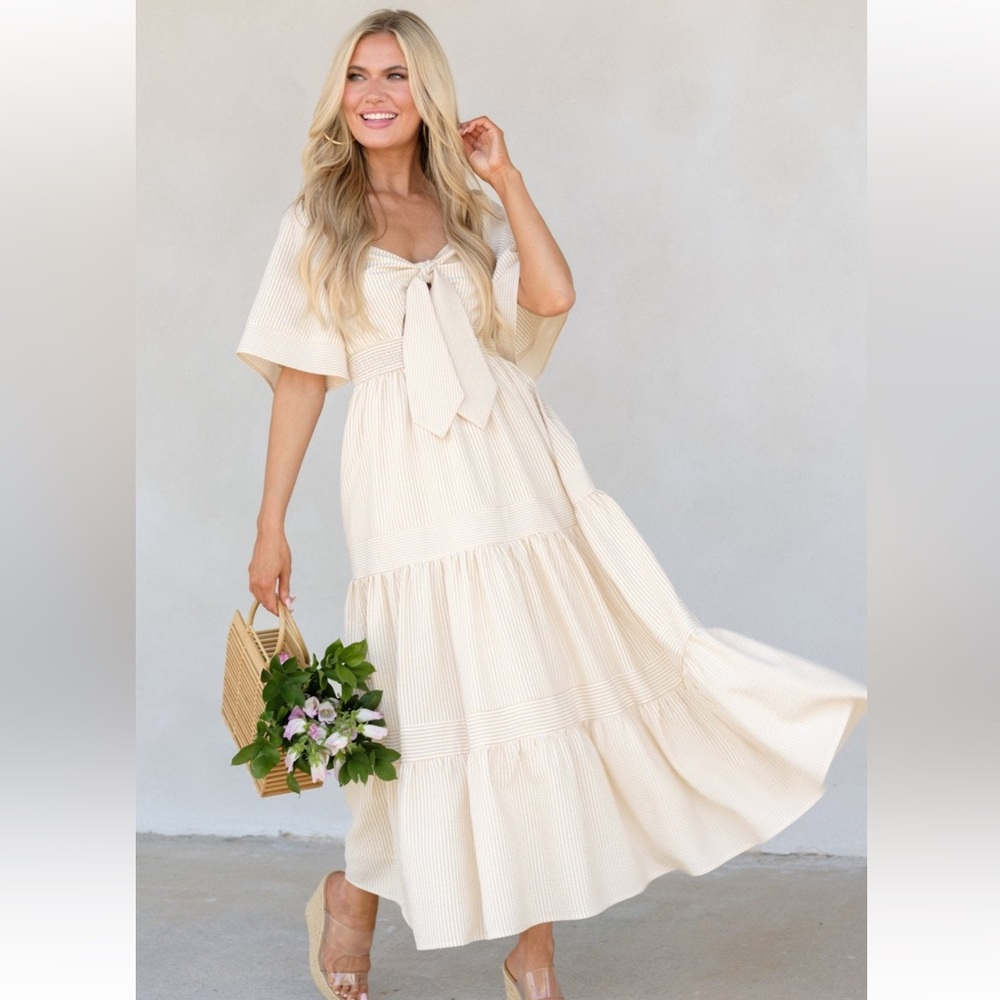 Aura Elegant tan simplicity seersucker dress midi dress